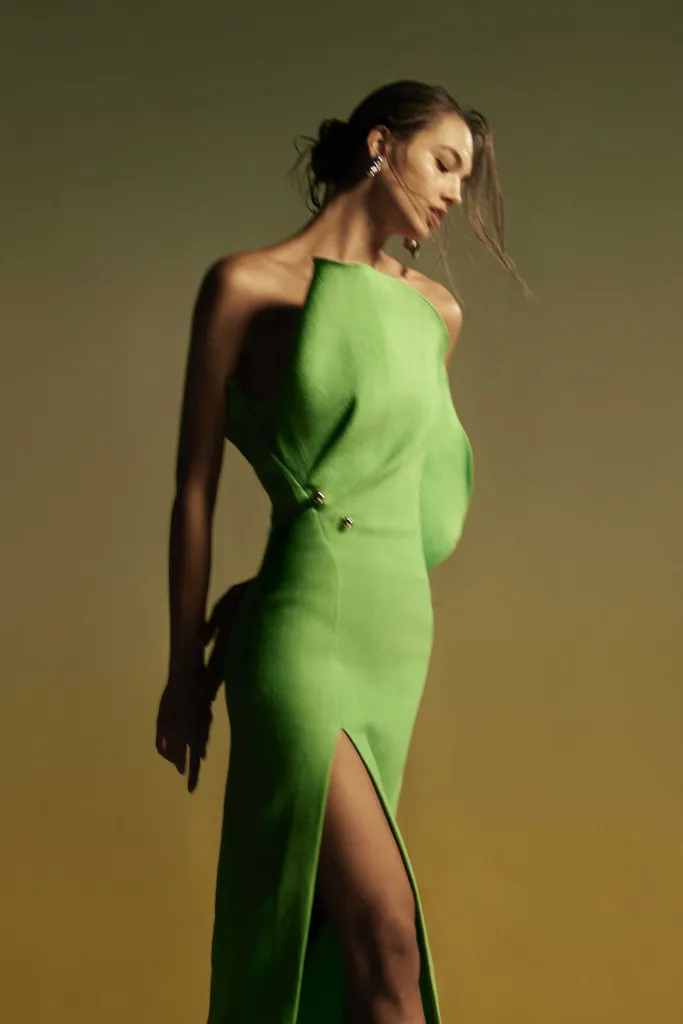 Monique Lhuillier 26SS001